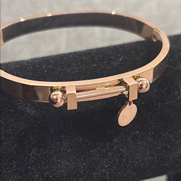 Rose Gold Bangle Bracelet - Picture 3 of 4